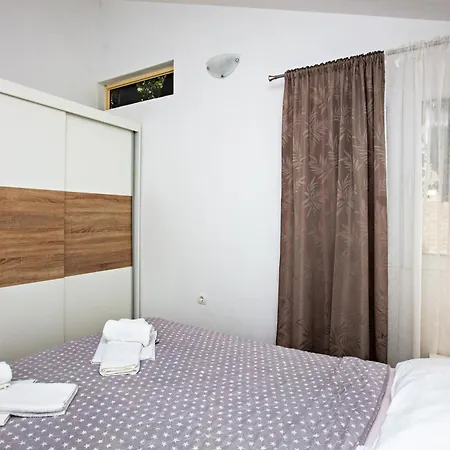 Apartments With A Parking Space Pakostane, Biograd - 22375 Room photo