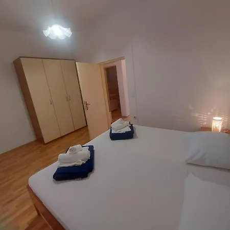 Apartments With A Parking Space Pakostane, Biograd - 22375 Room photo