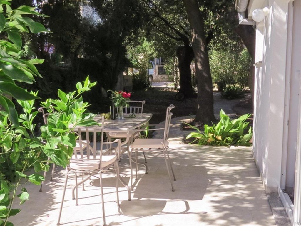 With A Parking Space Pakostane, Biograd - 22375