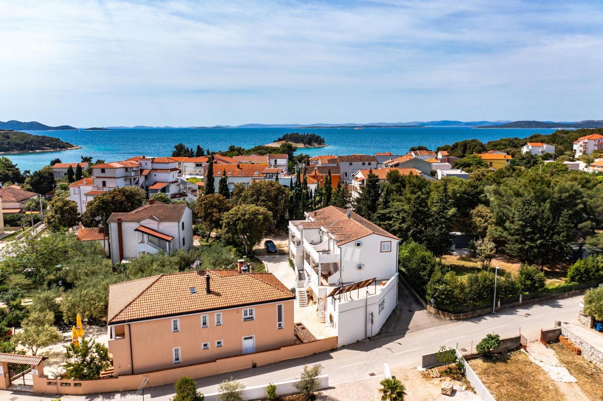 With A Parking Space Pakostane, Biograd - 22375 Appartement *
